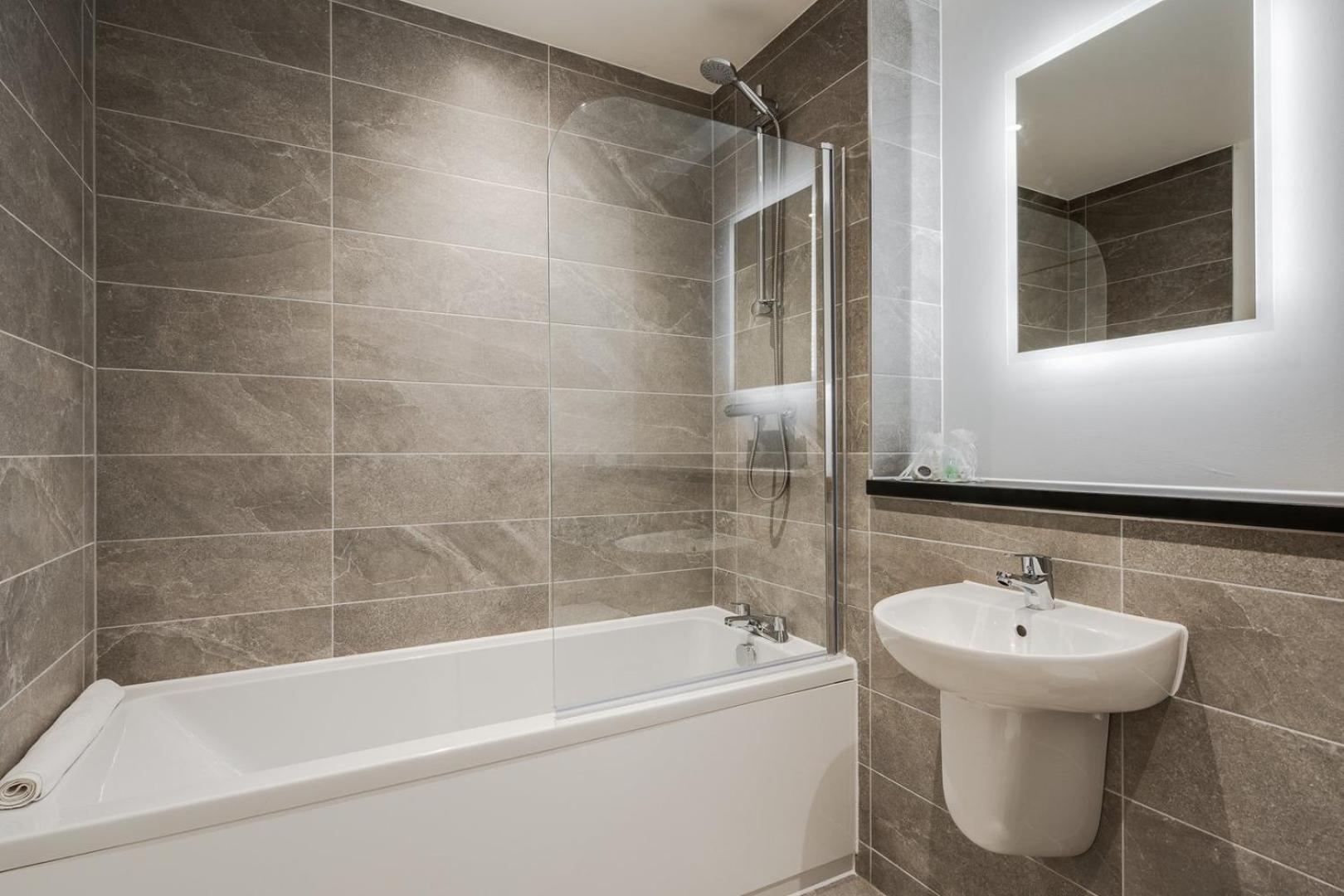 Guestready - Urban Refuge In Vauxhall, No Wifi リヴァプール エクステリア 写真